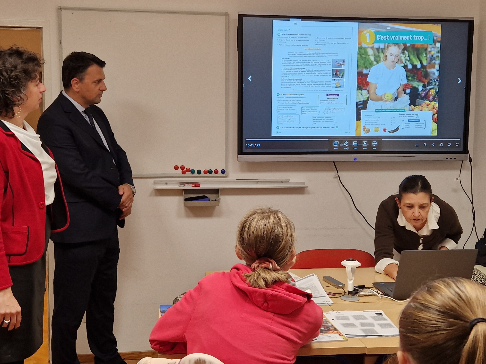 Transformation of the Alliance Francaise Zagreb classroom with interactive technology